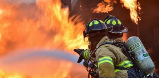 Firefighters. Image: Pixbay.