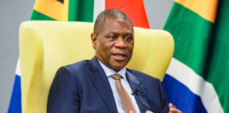Paul Mashatile delivers message on HIV/Aids